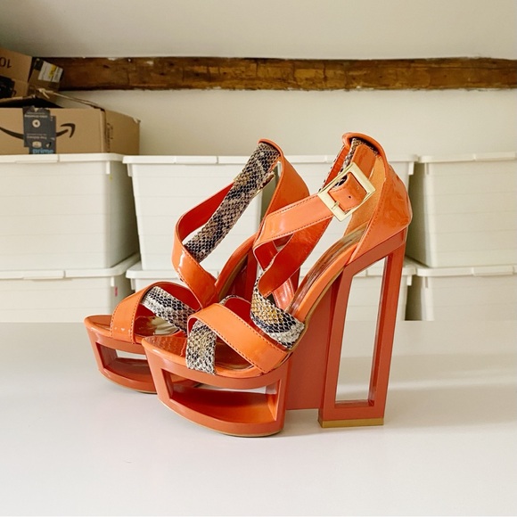 C Label Dolce Snakeskin Cut Out Platform Pumps - Picture 2 of 7